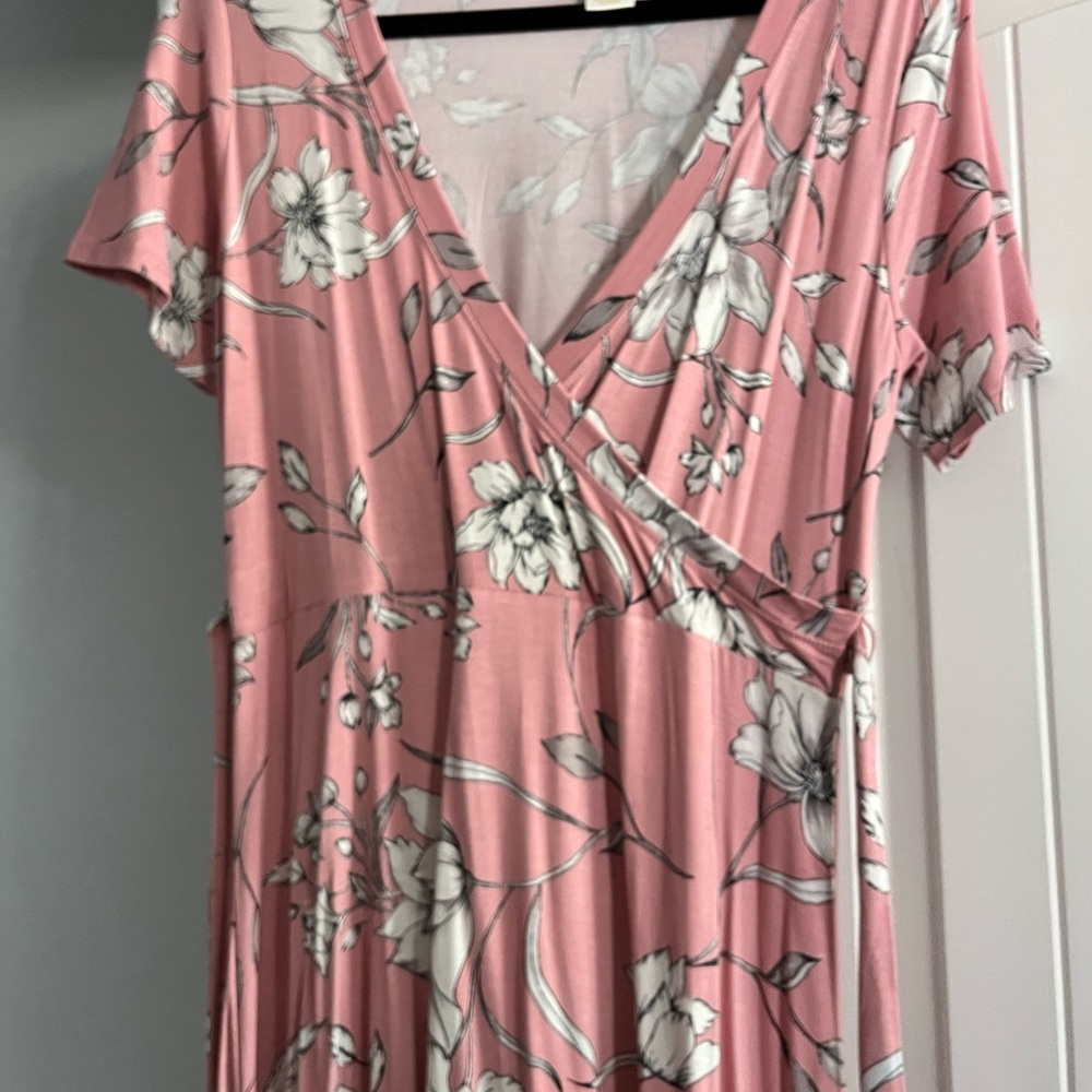 Matty M V-Neck Floral Print Dress